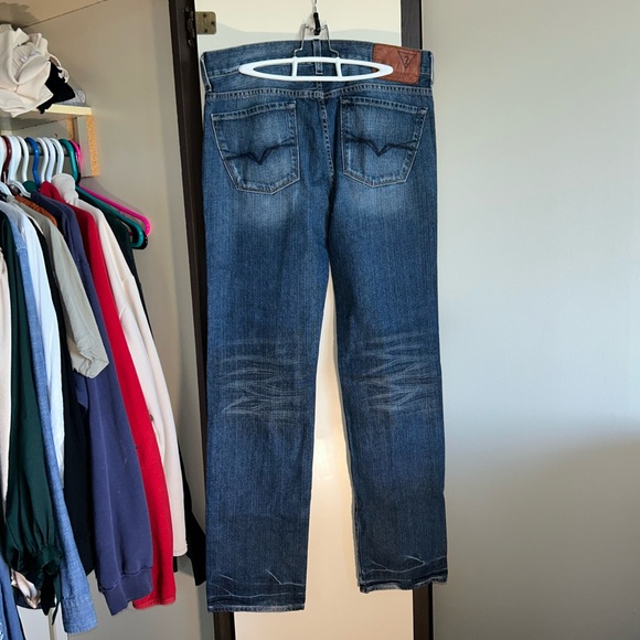 Guess Jeans - Picture 3 of 3